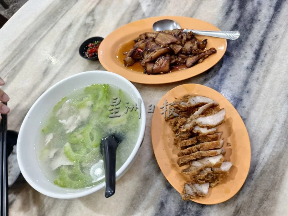 名人口袋名单:黄勃扬:一碗隐藏在苦瓜汤里的童年与思念