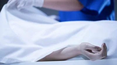 男子混吸6毒狂发抖 前女友误当神明降驾拒送医　香灰涂嘴害他吐血惨死