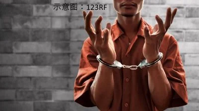 争执变斗殴   弟打死兄扣7天