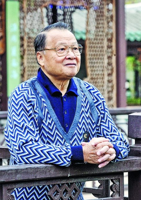 96岁朱维德离世 妻曝临终前大笑下一秒长眠