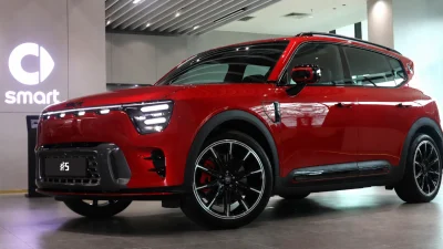 smart #5 BRABUS激光红限量版登场 646匹马力3.8秒破百