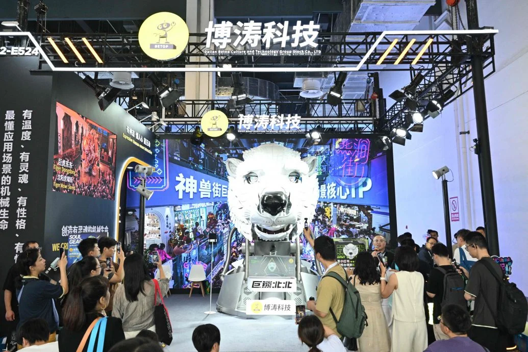 AI进入你的家: 台灯能帮孩子解题,厨房能帮你记住口味