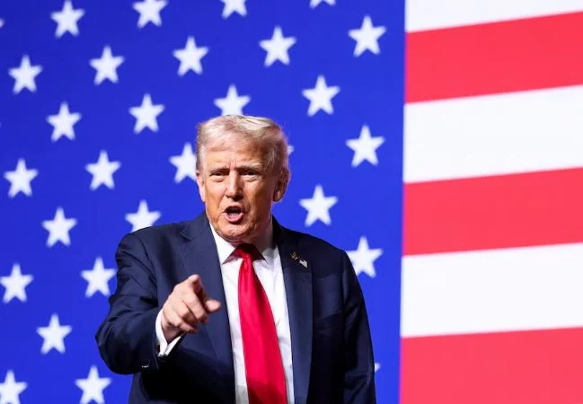 特朗普签行政令强化国防供应链管制 严限采购中俄等非盟国关键材料