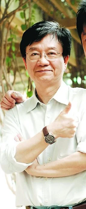 《誓不低头》监制梁材远离世终年75岁 黎耀祥:永远怀念