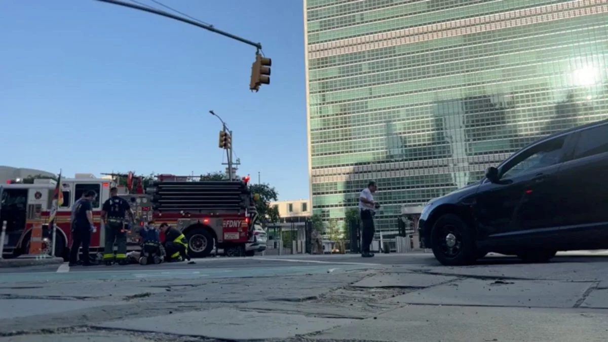 一男子在联合国总部外自焚身亡 藏媒称为藏人权益倡导者