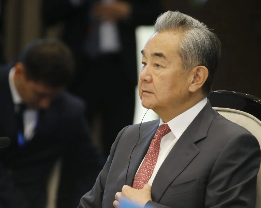 中国外交部:中日外长在马尼拉没会见没交流