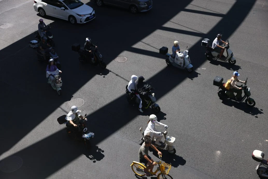 中国第二季经济成长 意外放缓至4.3%(有图)