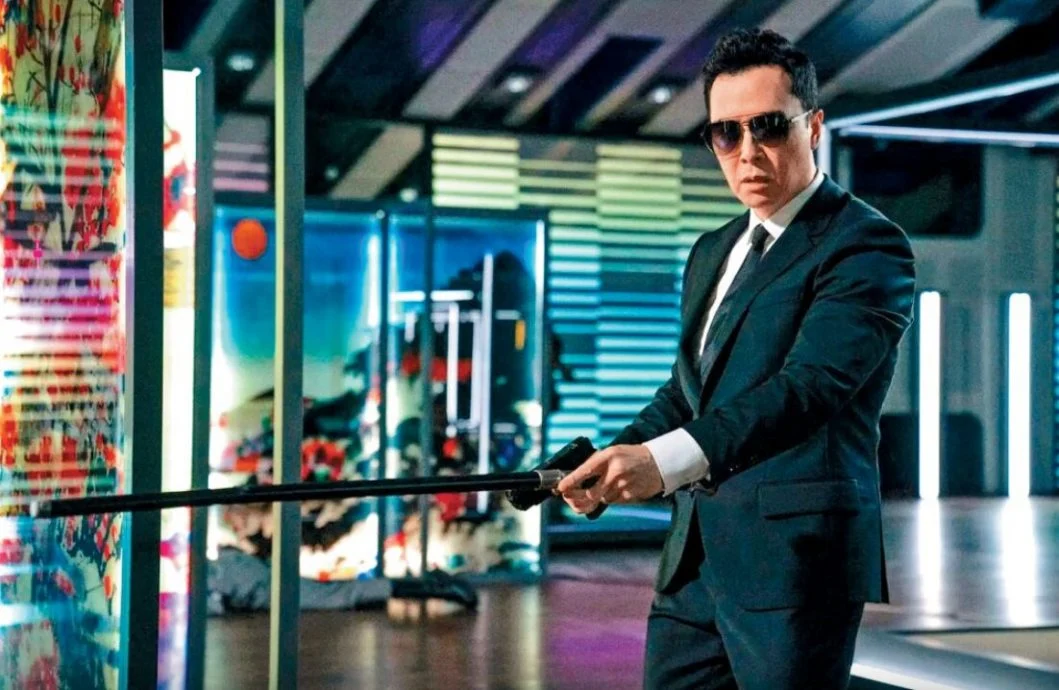 为《CAINE》天坛大佛取景 甄子丹指点向佐演戏