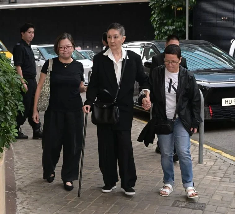 传施南生病重入院 张艾嘉探病神色凝重