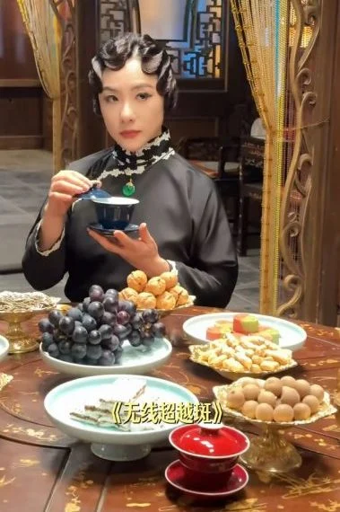 刘璇昏倒半小时狂吐15次 送急诊全身抽搐