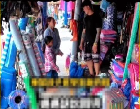 单亲妈没钱买校服不敢进店 刺青老板送全套校服暖爆全网