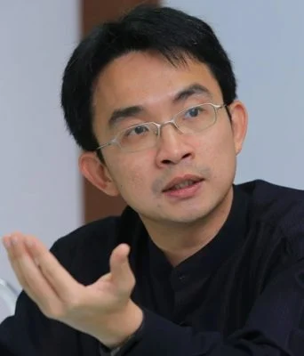 封面主文|逾3周了!说好的6月30日开放统考生申请公大中文系呢?董总:至今无下文,如今开放恐已失去意义