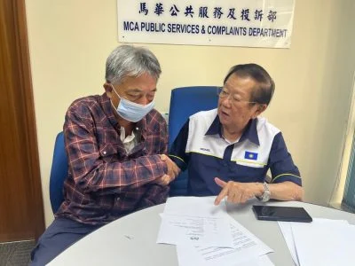 已签发//华青疑在港被捕|外交部证失联华青在港落网·张天赐:疑涉欺诈案受查中