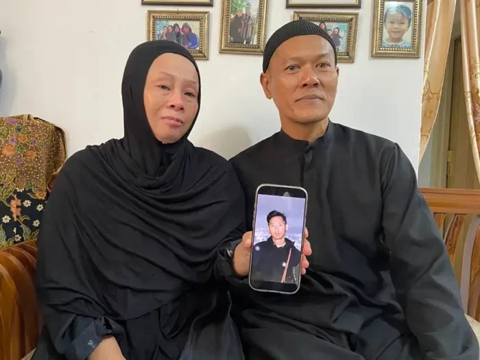 已签发//大马男子韩国遇害·死者母亲:他为助朋友劝架 惨遭袭击身亡