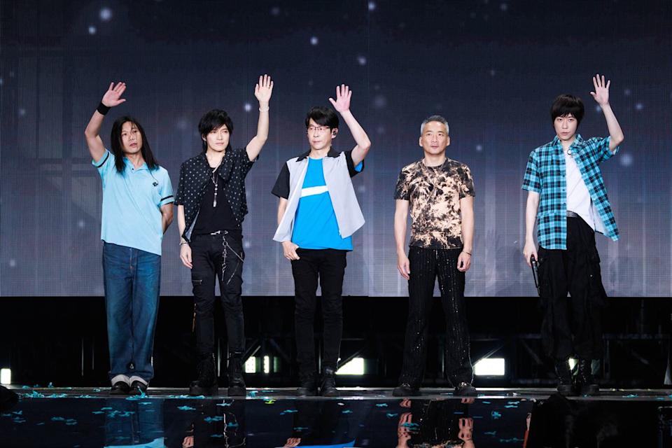 巴威台风| 卢广仲延期开唱 韩流拼盘演唱会喊卡