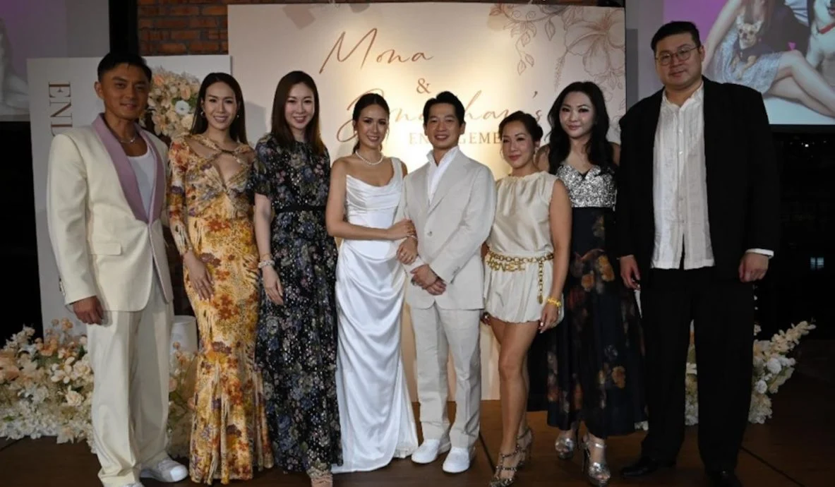 庄思华抢先庄思明办喜事 胡杏儿全家来马喝喜酒