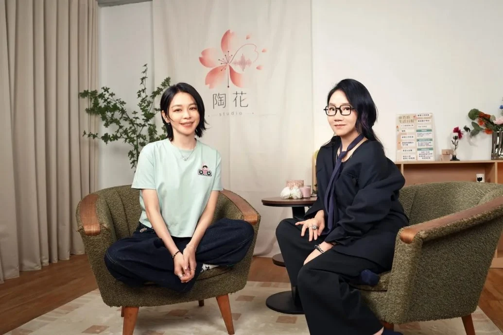 徐若瑄聊罹甲状腺癌抗病史 陶晶莹惊吐得了同样的病