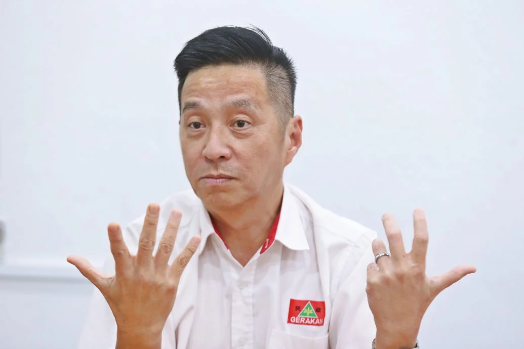 打着改革旗号实质是筑起资讯高墙 胡栋强批资讯自由法案假透明