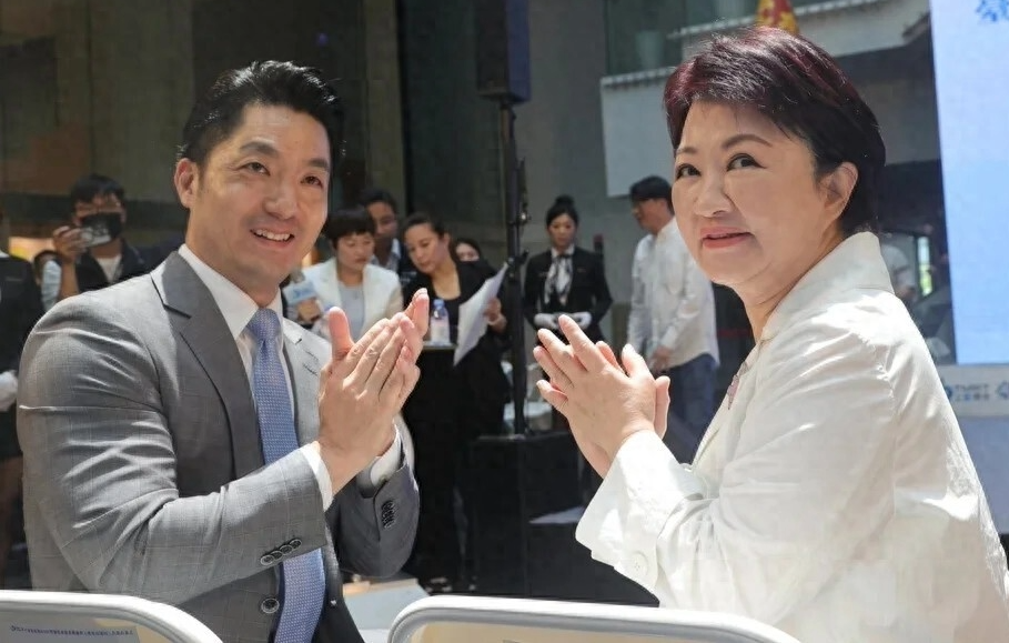 抗议政府处理致癌油态度 国民党4名新秀绝食6天