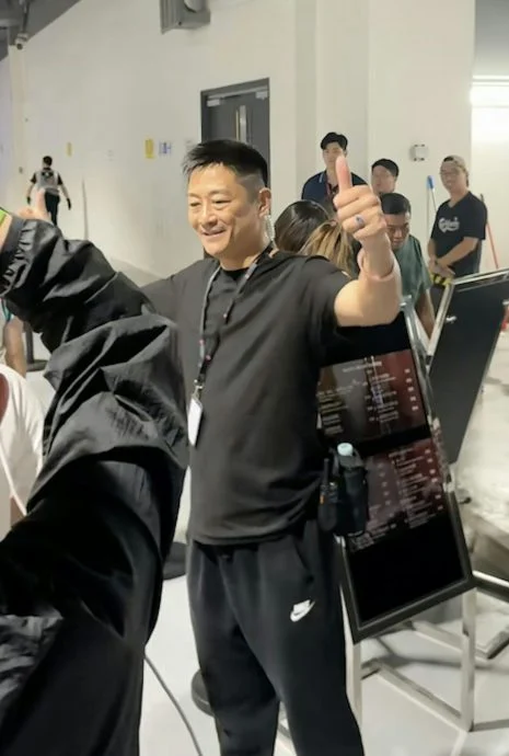 护驾李昊红馆开唱 51岁TVB绿叶当保安成焦点