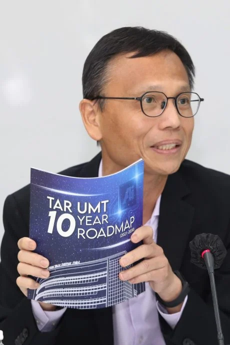 "拉曼若失免税资格恐缴数千万税款<br