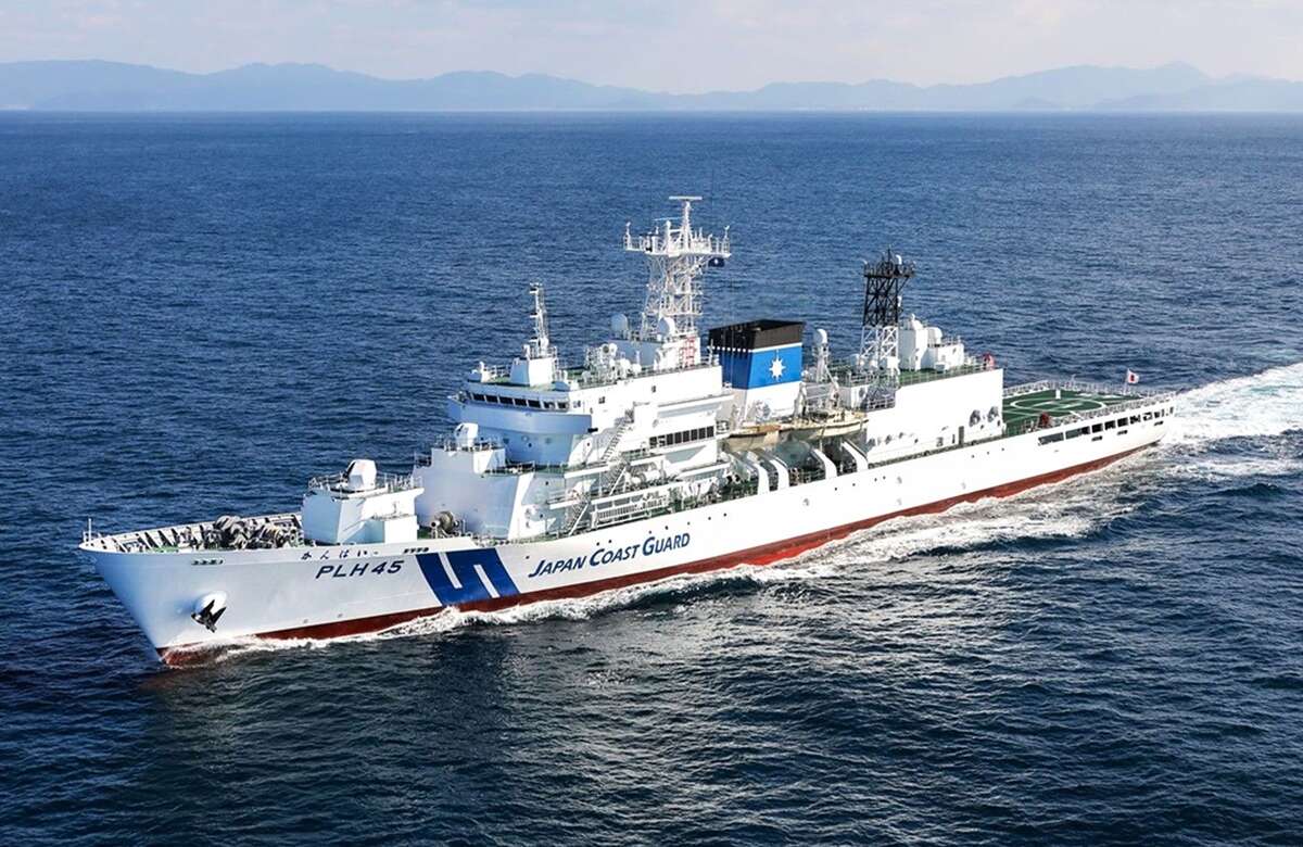 日本巡逻船驶入台湾海峡避台风 中方提出严正交涉