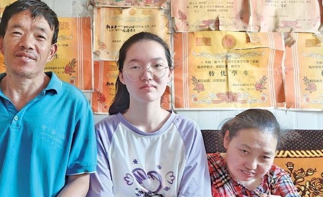 暖势力 699分贫困女学霸「为病母学医」婉拒资助 “相信教育可以改变命运”