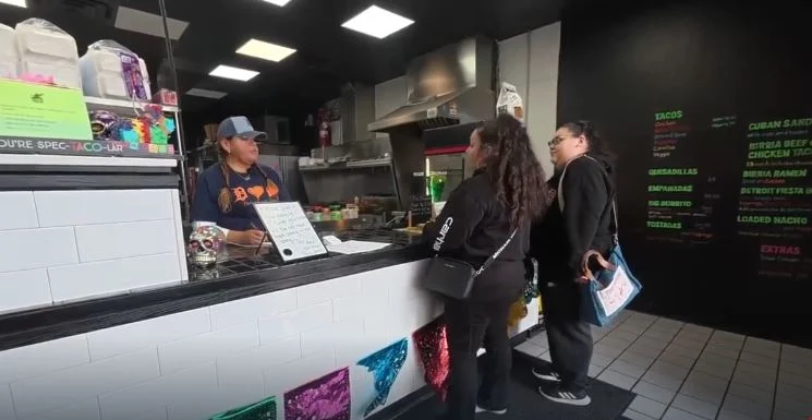 暖势力 青年创业塔可店险歇业 热心社会帮衬助续梦