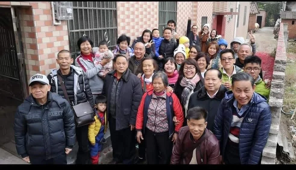 暖势力| 一封家书、一段根源 潘伟全用族谱保存家族南来故事