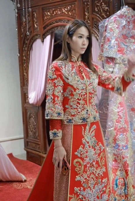 杨明婚期将近 庄思明遮礼服保留惊喜