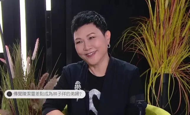 歌曲《上海滩》红足46年 叶丽仪:还在收版税