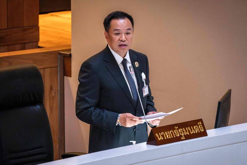 泰国5000公务员涉贿赂舞弊录取 首相兼内长下令调查