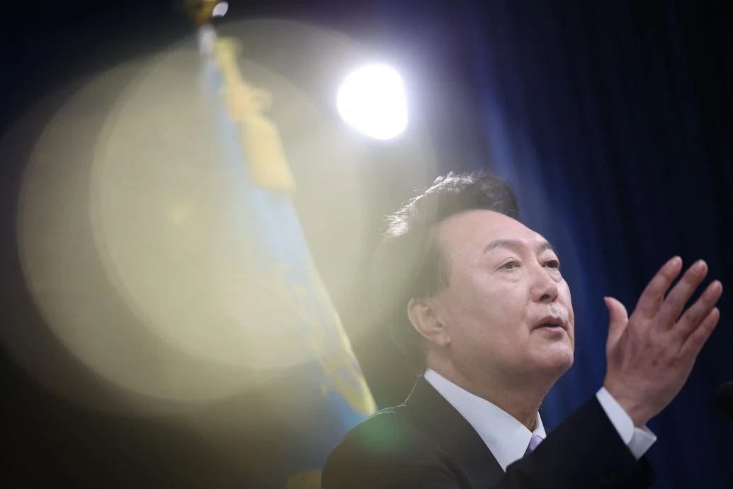 涉接受免费舆论调查服务案 尹锡悦获刑2年