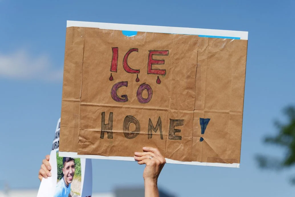 移民执法踩油门?美国ICE每日逮逾1400人 创特朗普任内新高