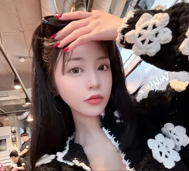 网红疑合成偷欢私密照 范丞丞开告狠酸:别说记不清