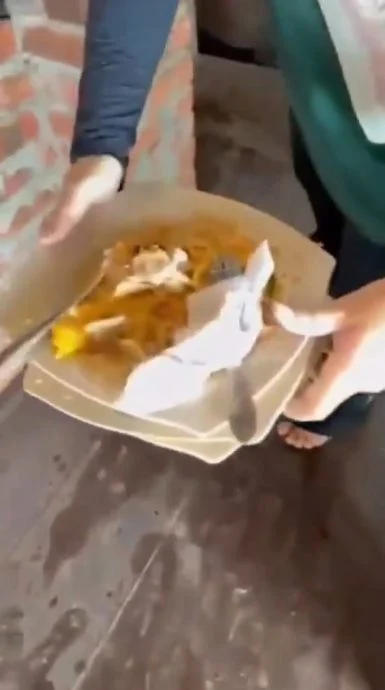 视频|直升机沙滩上起降惹议 餐厅成大型“吃沙”现场!