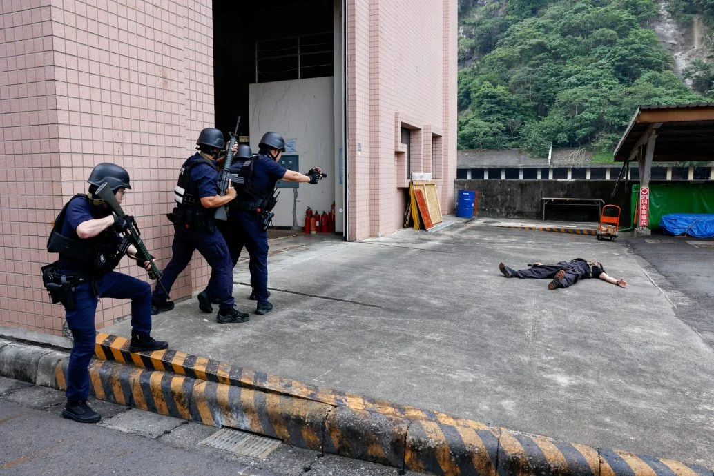 路透曝光台湾“韧性演习”兵推“噩梦”场景:中国封锁和入侵、趁强震煽动内乱、基础设施中断等