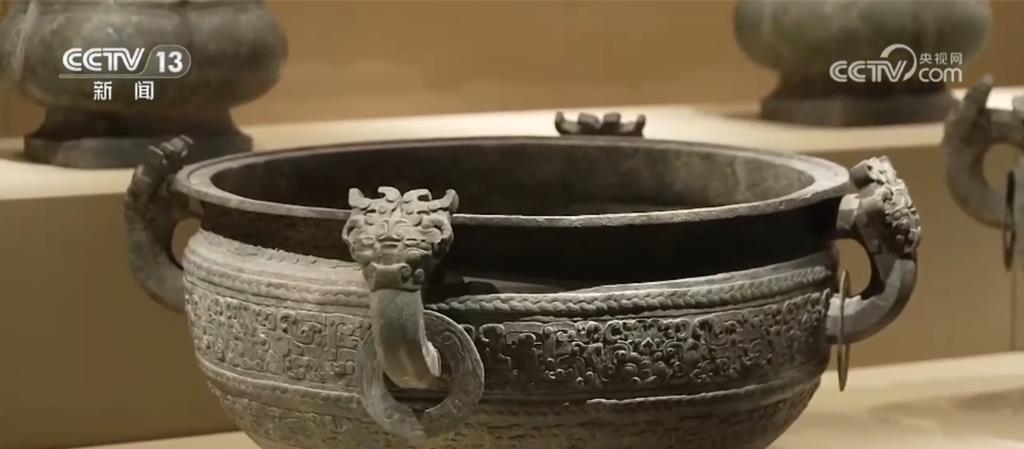 还原千年前丝路古道 敦煌藏经洞清凉壁画古人消暑密码