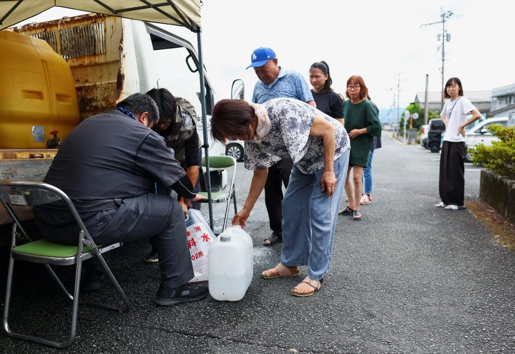 配图 
