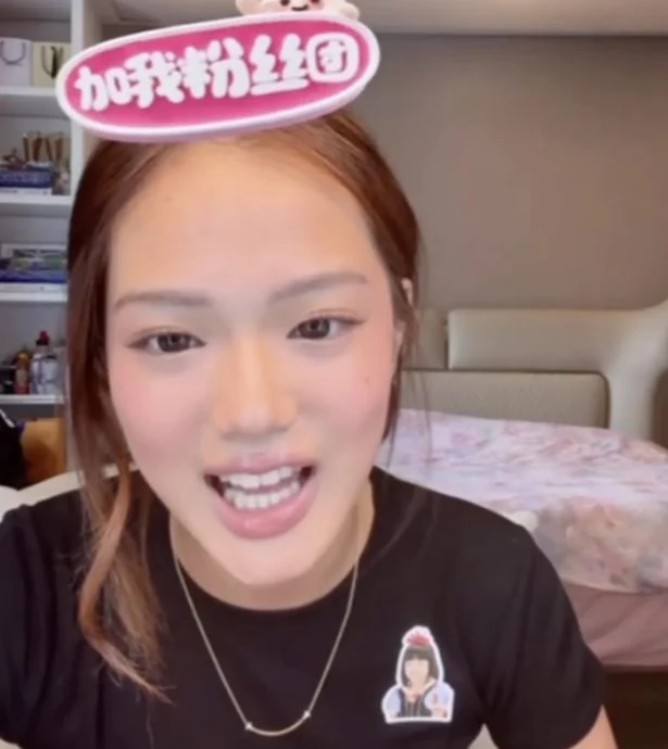 锺丽缇突推门入房 二女儿慌张偷藏1物全放送