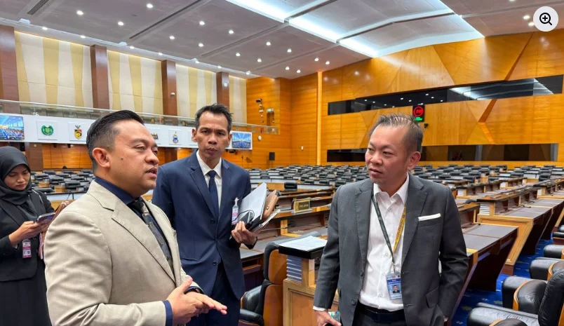 陈泓缣:联邦政府从没有要关闭养猪场和禁止任何的养猪业