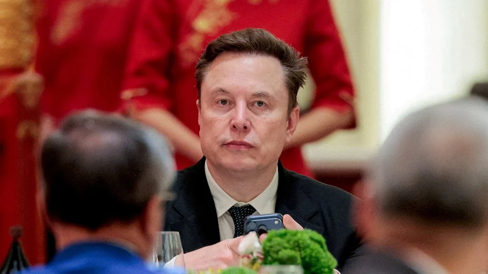 马斯克:美国禁止美企使用中国AI模型 无法阻止中国成为领导者