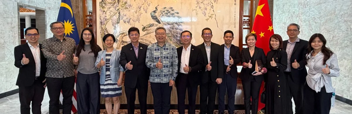 马来西亚中小企业公会与马来西亚跨境电子商务协会联合拜访中国驻马来西亚大使馆