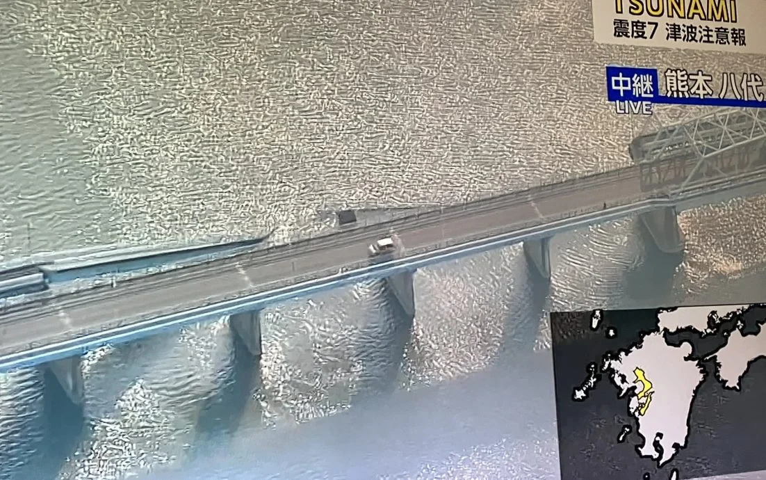 高速公路遭震垮?熊本“桥面错位下陷” 惊见隆起接缝错落