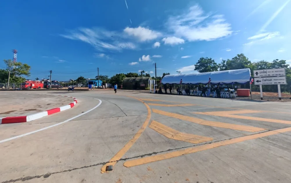 (全国版)衔接马泰口岸新通道正式通车,舒缓边境交通拥堵问题。