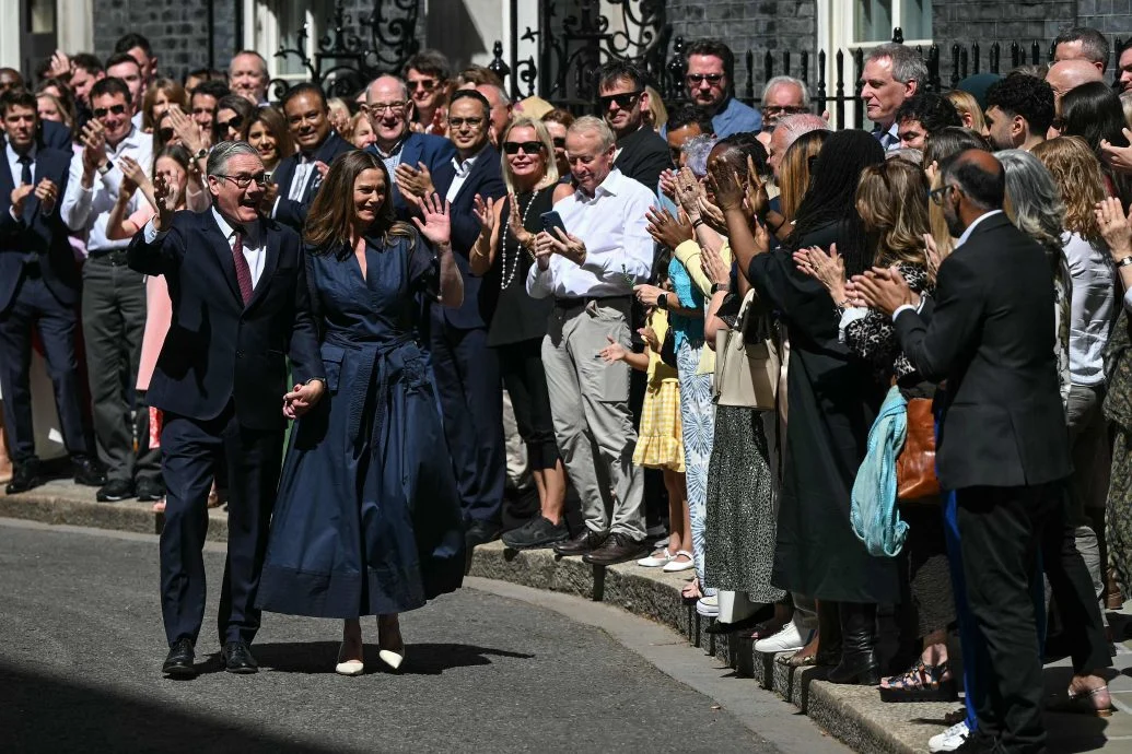 (头,换文 )伯纳姆接任英国首相 矢言重塑政府 “英国政治40年重大转变时刻”
