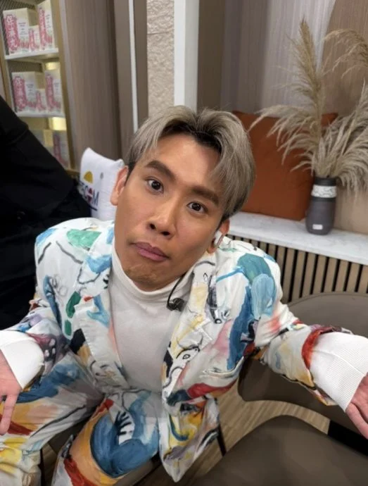 (设明天)中年好声音4| 大马尹景顺被骂未红先骄 高情商回应获赞