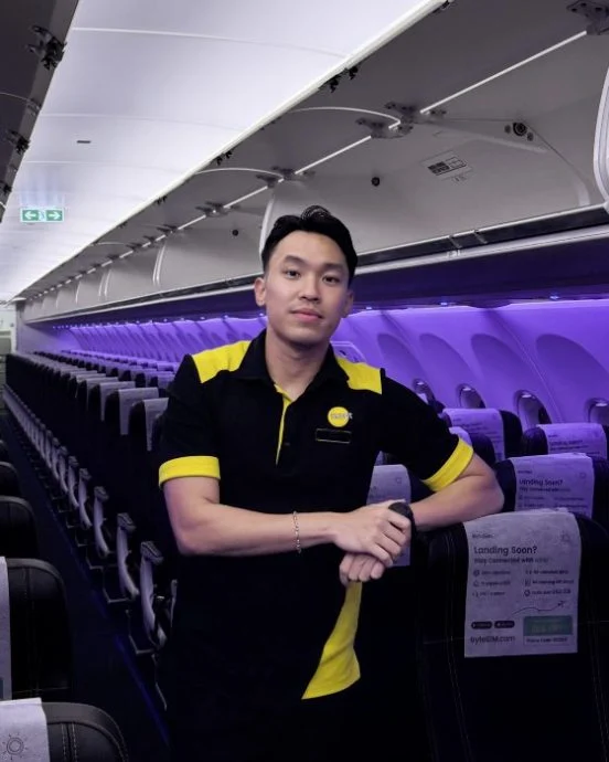 sccot-flight attendant-黄锦淞-1