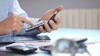 财富问诊| 公司贷款100万 公积金50万 生意人想10年后退休……