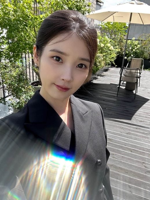 IU“耳疾恶化”9月演唱会喊卡 新专辑发行也延期